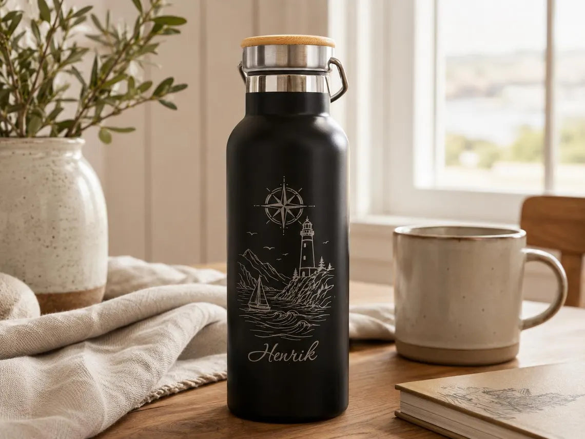 Thermoflasche mit Namen & Leuchtturm-Motiv | 500 ml