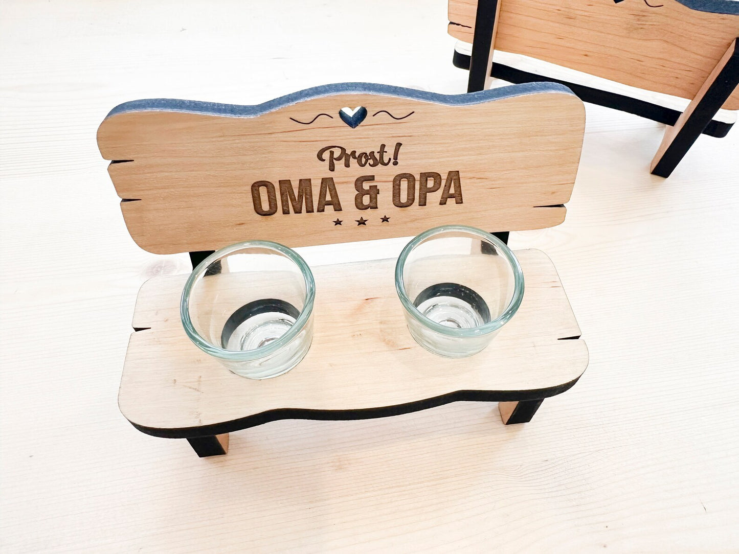 Schnapsbank „Prost Oma & Opa“ – Das originelle Geschenk für Großeltern
