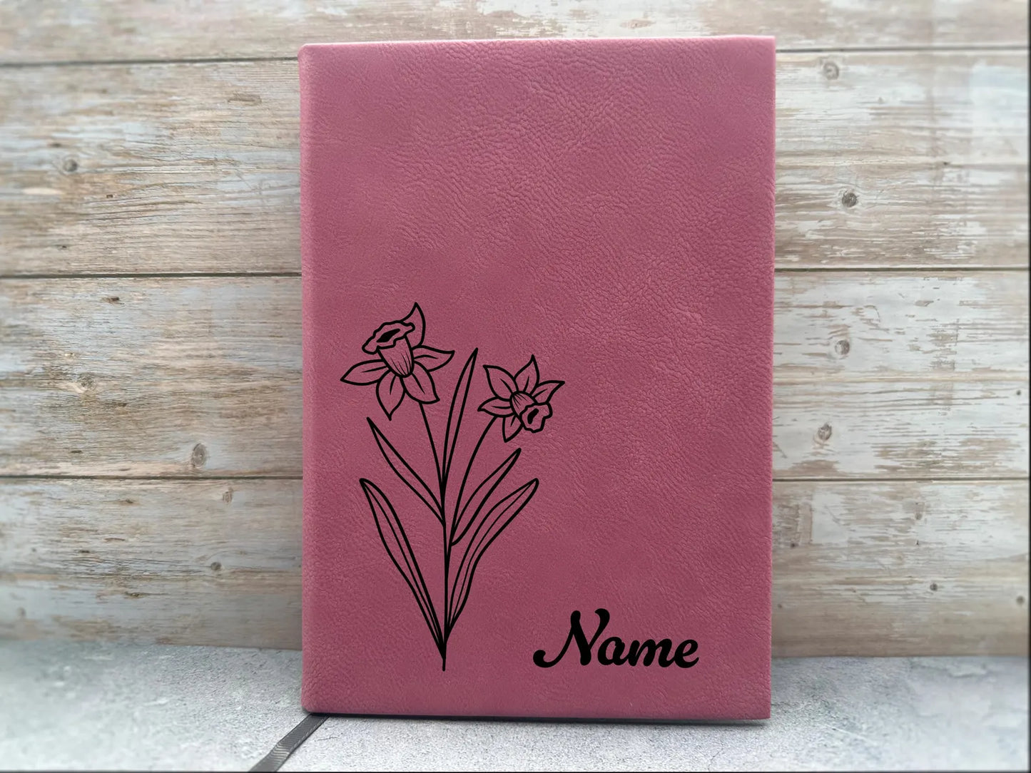 Personalisiertes Notizbuch aus Kunstleder mit Geburtsblume und Wunschname – Das perfekte Geschenk für jeden Anlass