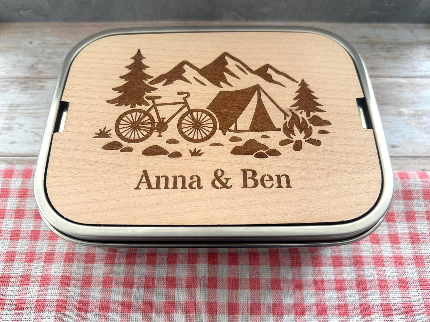 Personalisierte Brotdose Edelstahl, mit Namen, Outdoor & Camping, wasserdicht mit Trennsteg und Schneidebrett - Radfahrer