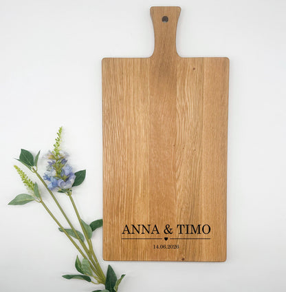 Personalisiertes Schneidebrett Eiche – Hochzeitsgeschenk mit Gravur Name & Datum – Geschenkidee Brautpaar individuell