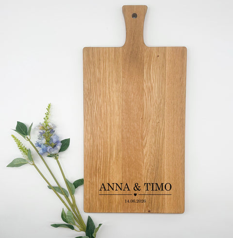 Personalisiertes Schneidebrett Eiche – Hochzeitsgeschenk mit Gravur Name & Datum – Geschenkidee Brautpaar individuell