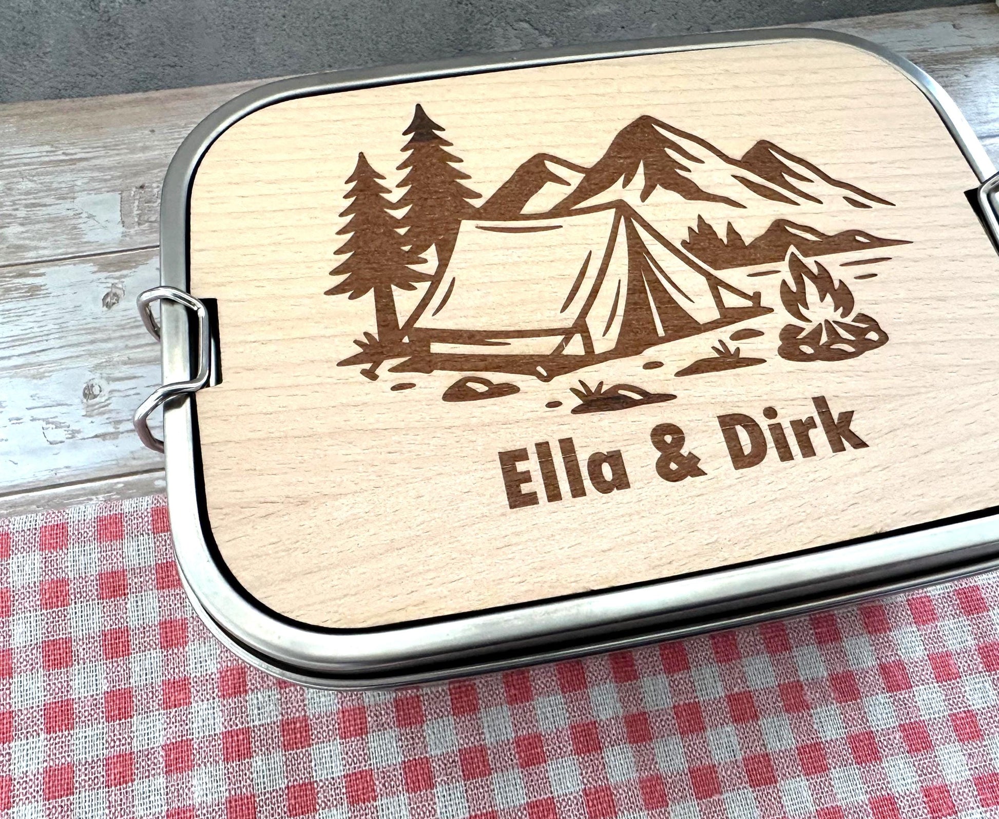 Personalisierte Brotdose Edelstahl, mit Namen, Outdoor & Camping, wasserdicht mit Trennsteg und Schneidebrett