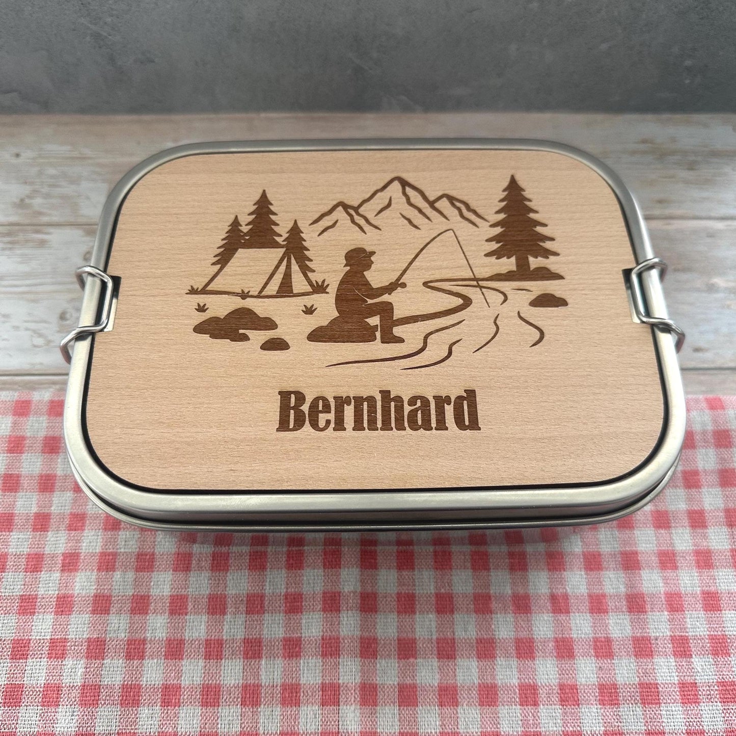 Personalisierte Brotdose Edelstahl, mit Namen, Angeln & Outdoor, wasserdicht mit Trennsteg und Schneidebrett - Angeln und Fischen