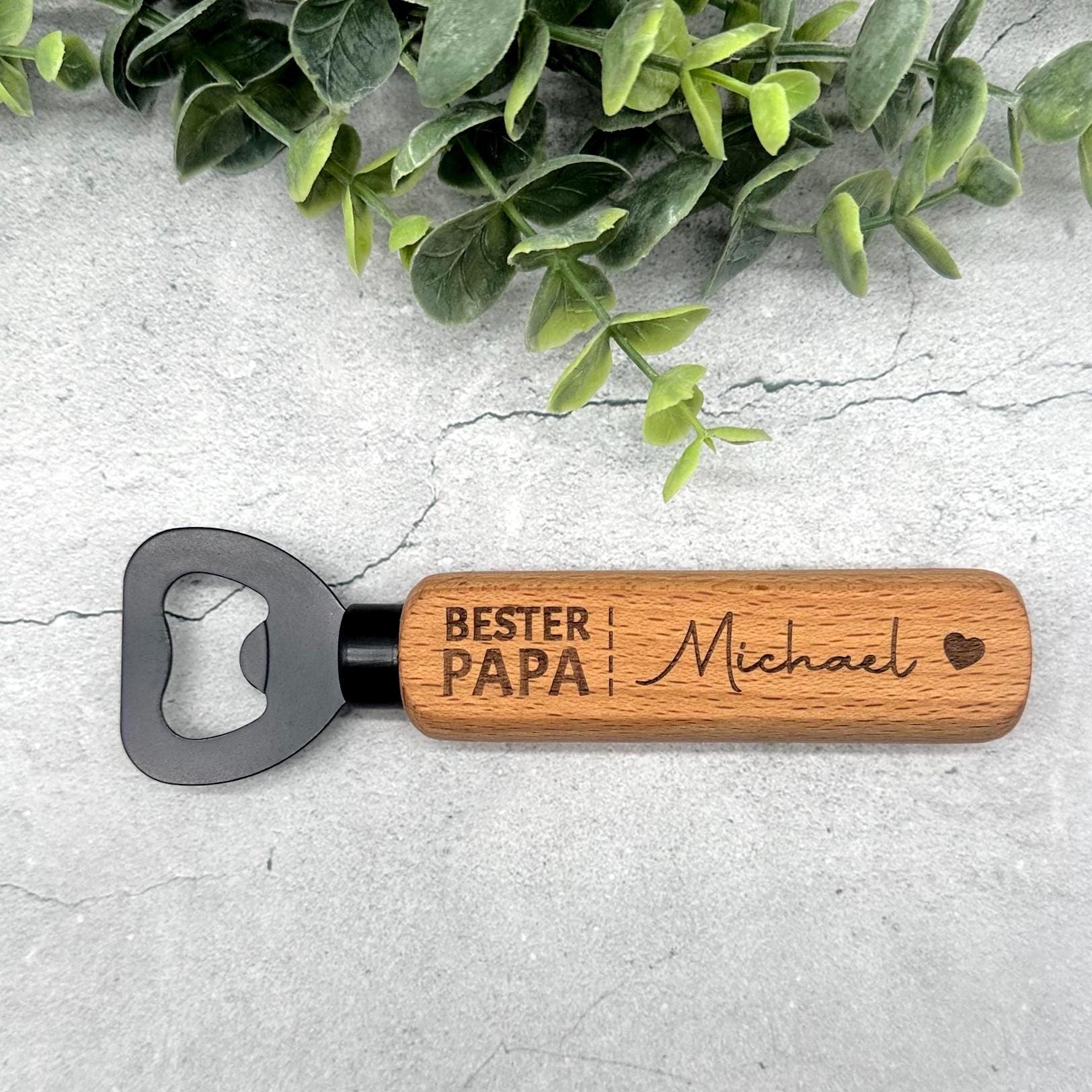 Personalisierter Flaschenöffner aus Holz für Papa mit Gravur "Bester Papa" und Namen | Geschenk für Vatertag, Geburtstag, Weihnachten