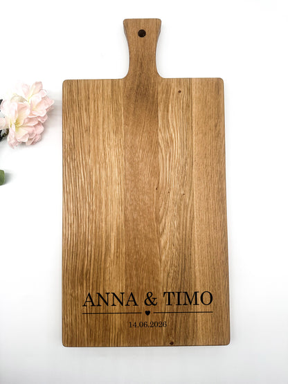 Personalisiertes Schneidebrett Eiche – Hochzeitsgeschenk mit Gravur Name & Datum – Geschenkidee Brautpaar individuell