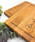 Personalisiertes Schneidebrett Eiche – Hochzeitsgeschenk mit Gravur Name & Datum – Geschenkidee Brautpaar individuell