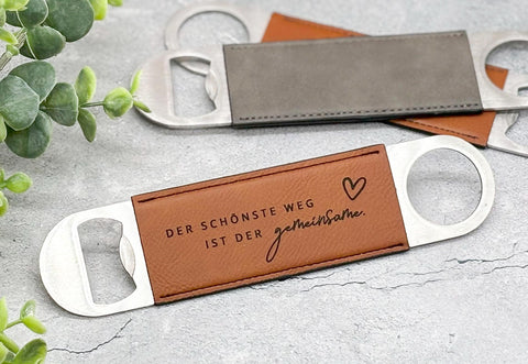 Flaschenöffner Hochzeitsgeschenk mit Gravur Name und Datum - Personalisiert / Geschenk Verlobung / Jahrestag / Valentinstag