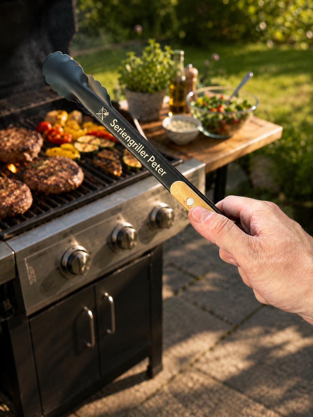 Personalisierte Grillzange mit Namen aus Edlestahl - Schwarz - 38 cm