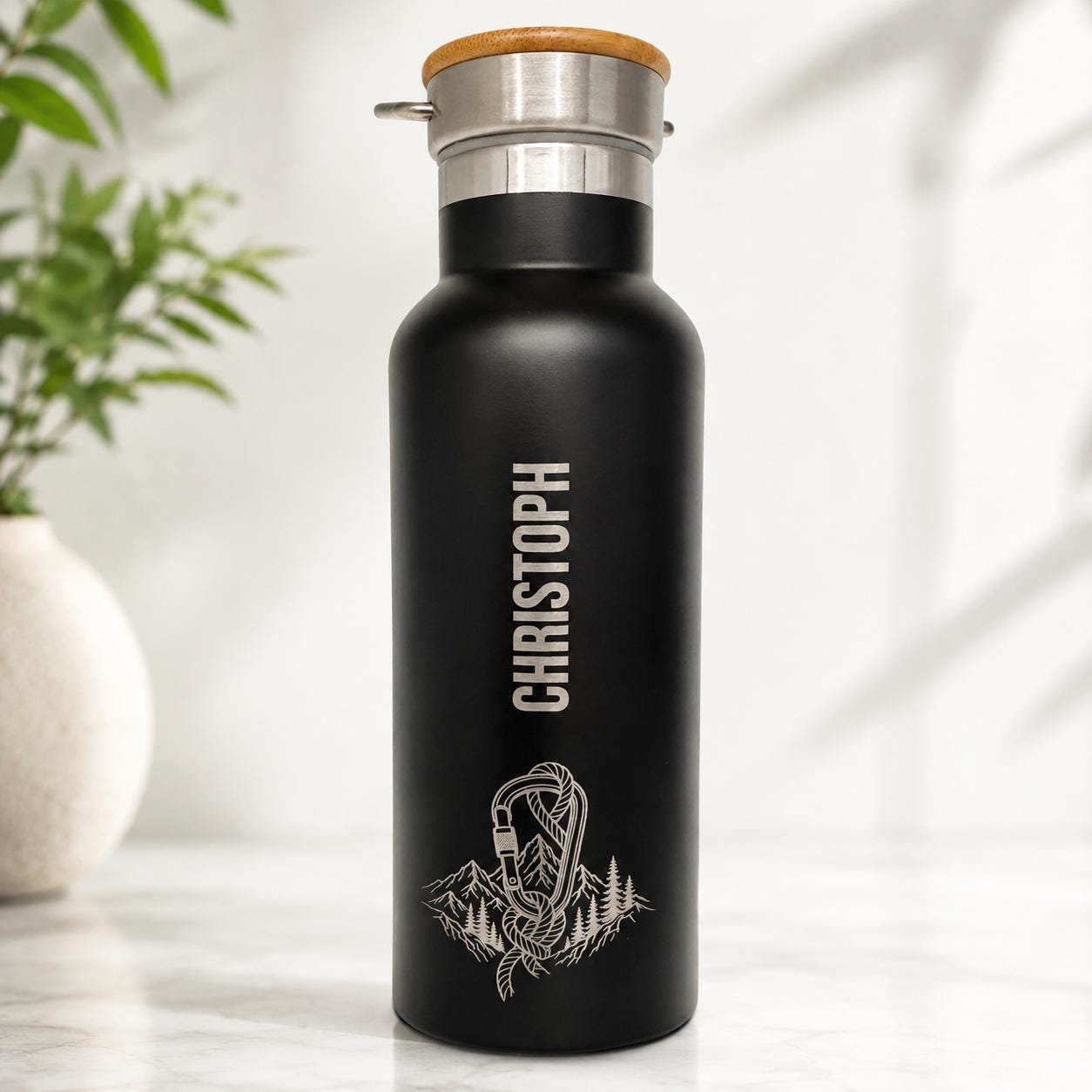 Edelstahl Isolierflasche mit Namensgravur als persönliches Geschenk