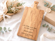 Personalisiertes Schneidebrett aus Eiche mit Gravur für Hochzeit