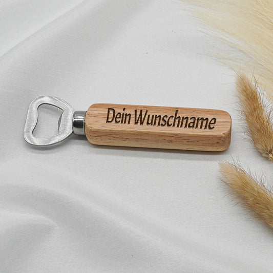 Flaschenöffner personalisiert mit Holzgriff - inkl. Namensgravur