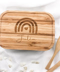 Lunchbox "Regenbogen" mit Bambusdeckel, Besteck und Wunschnamen | Brotdose - Stolz aus Holz