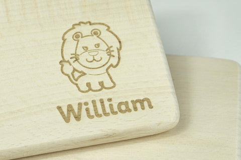 Kinder Frühstücksbrettchen mit individueller Gravur ca. 22x12 cm – Lasergravur - Stolz aus Holz