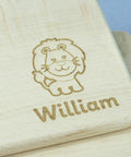 Kinder Frühstücksbrettchen mit individueller Gravur ca. 22x12 cm – Lasergravur - Stolz aus Holz